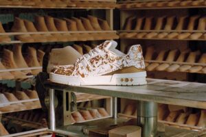 LV Trainer, le Sneakers Louis Vuitton in mostra